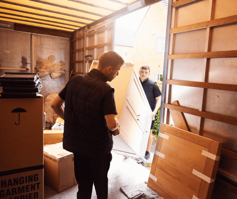 Cheapest Way To Transport Furniture In The UK